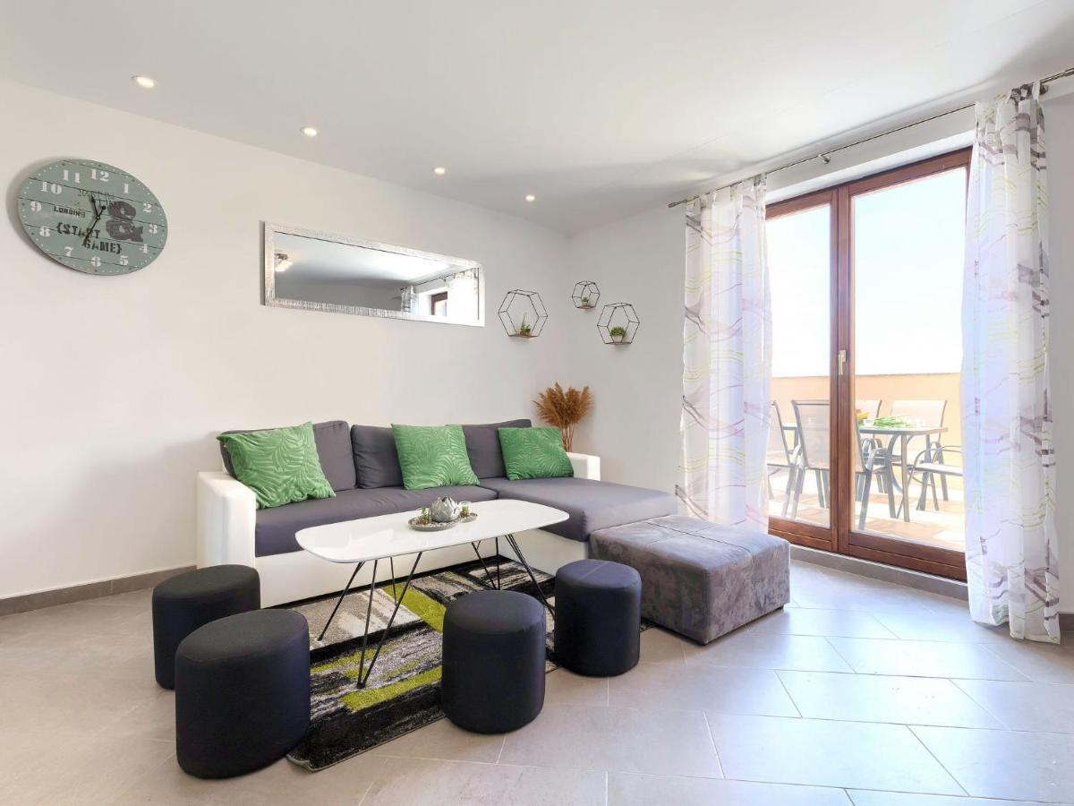 Apartment Joy By Interhome Pula Eksteriør billede