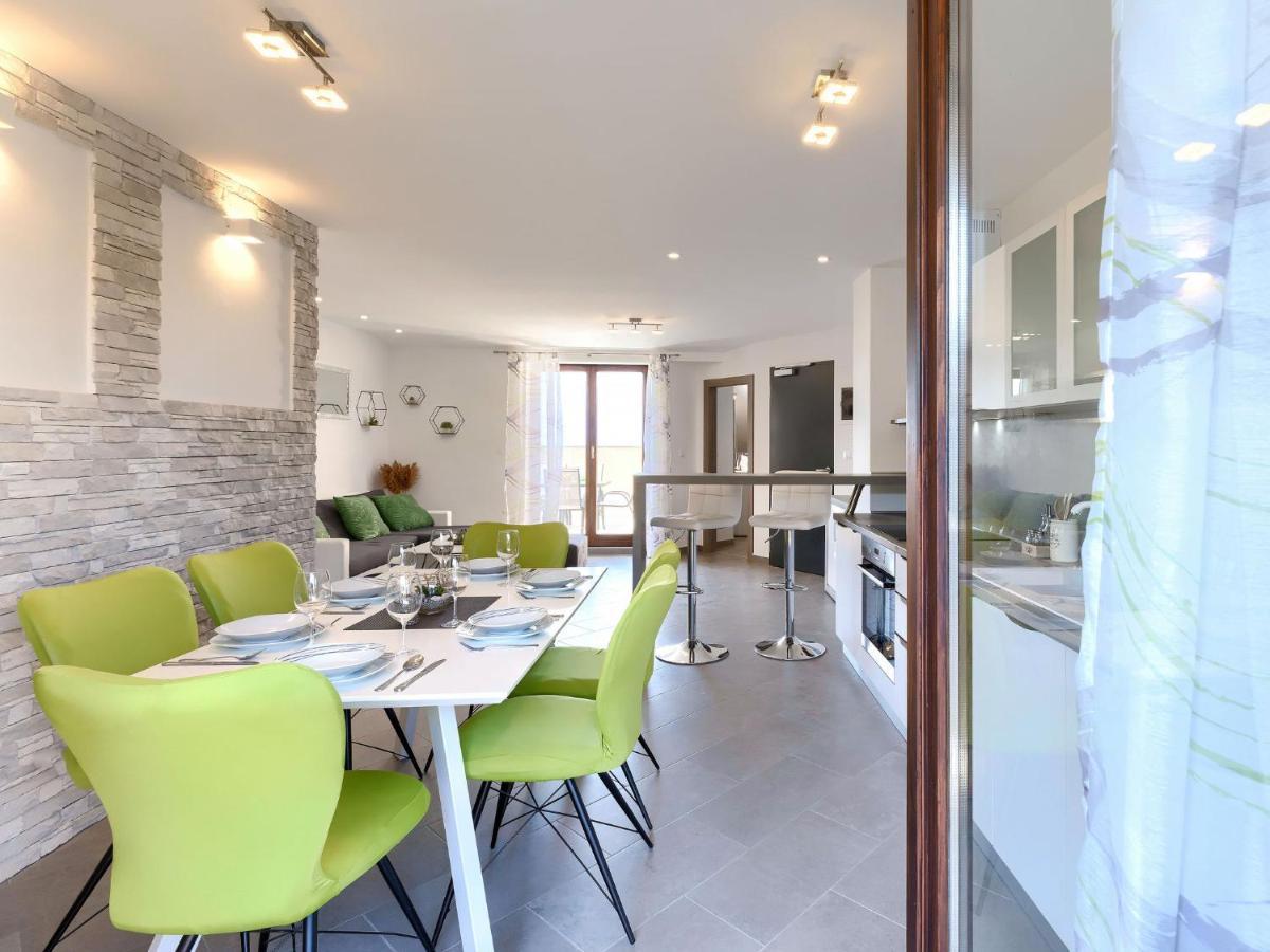 Apartment Joy By Interhome Pula Eksteriør billede