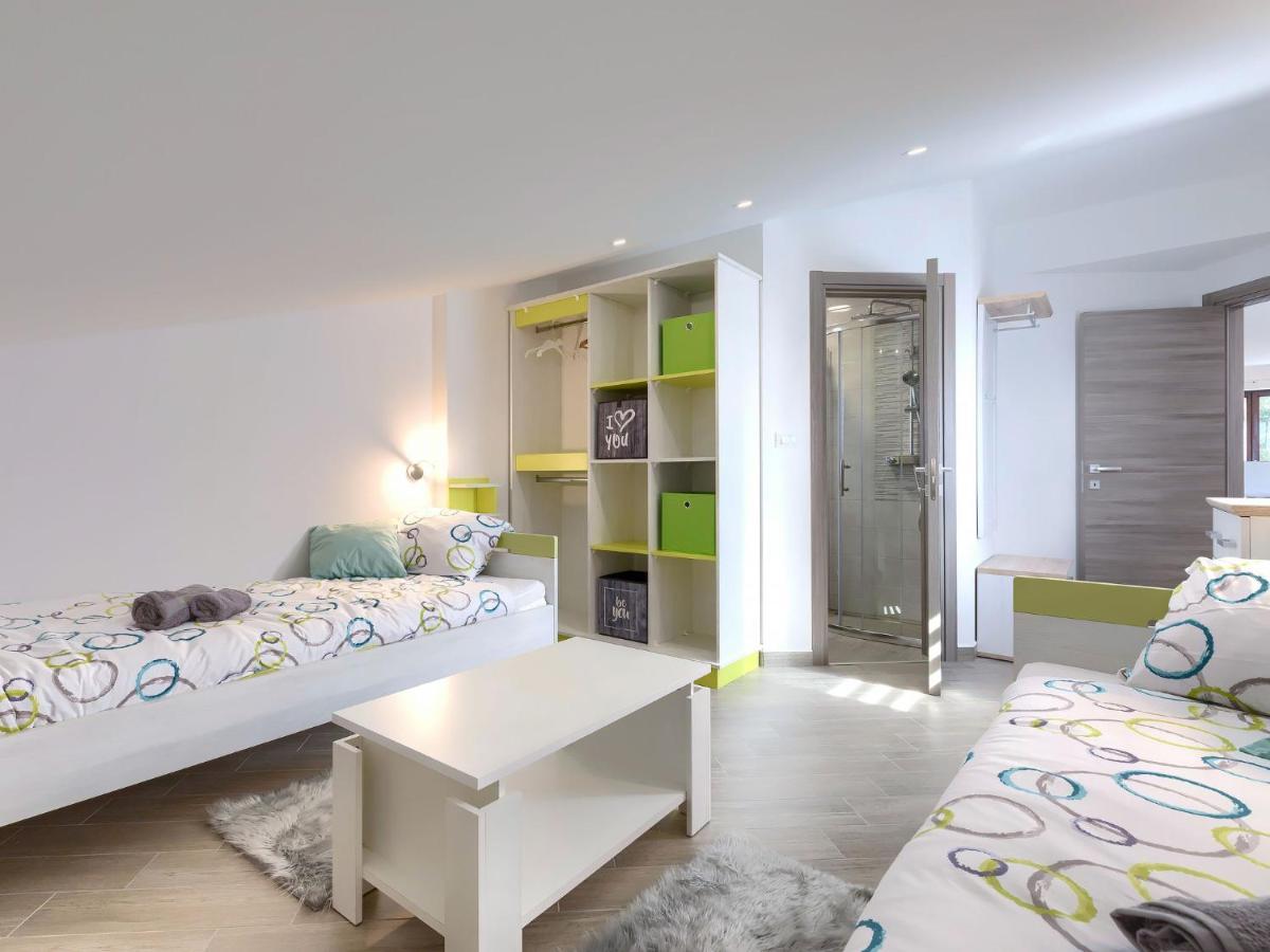 Apartment Joy By Interhome Pula Eksteriør billede