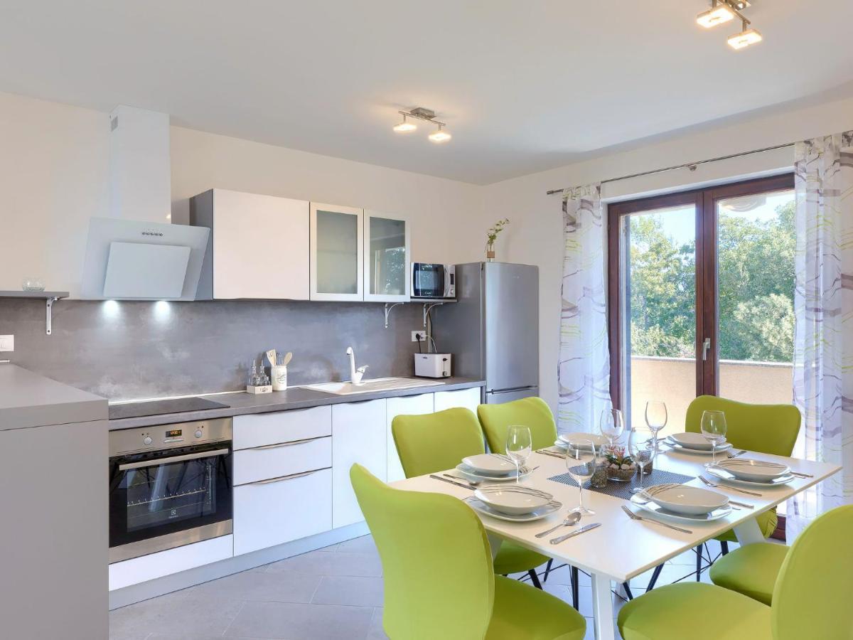 Apartment Joy By Interhome Pula Eksteriør billede