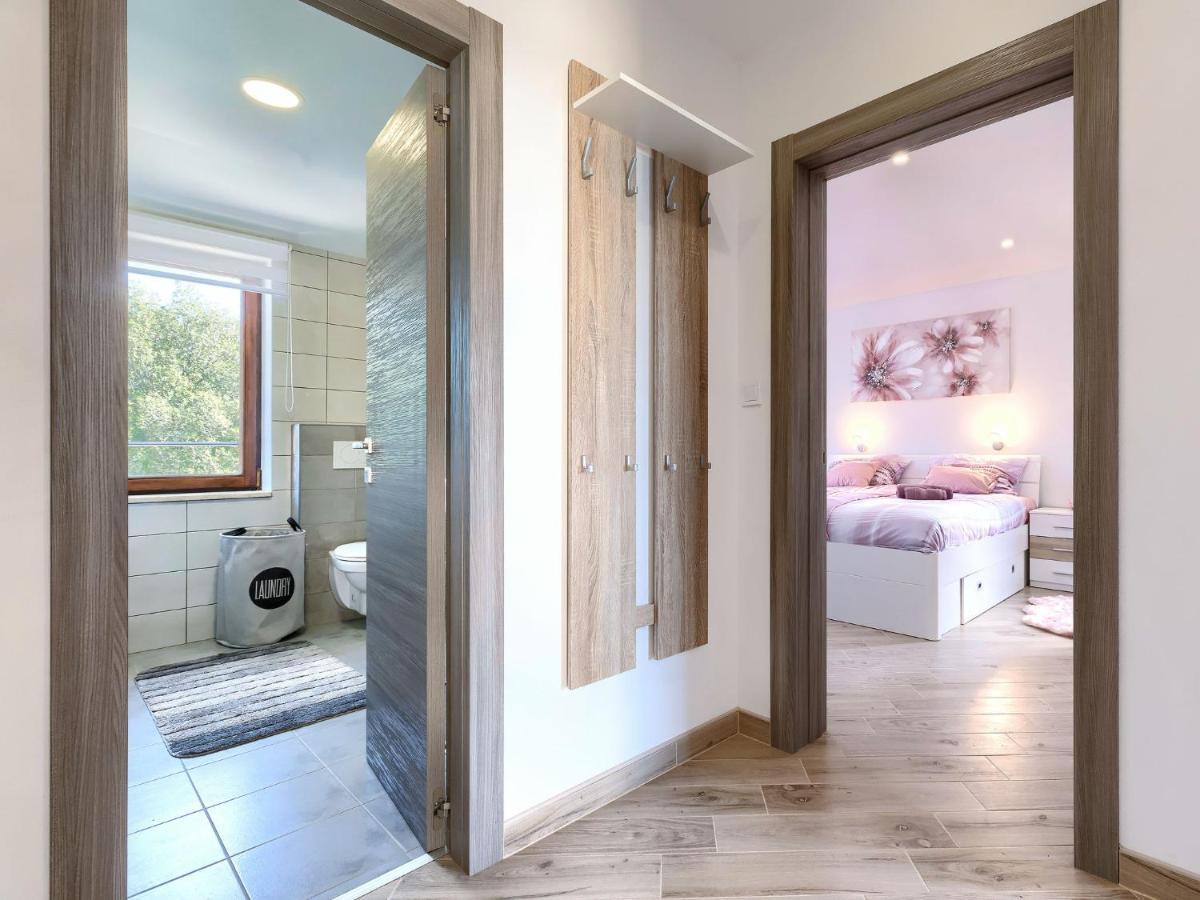 Apartment Joy By Interhome Pula Eksteriør billede